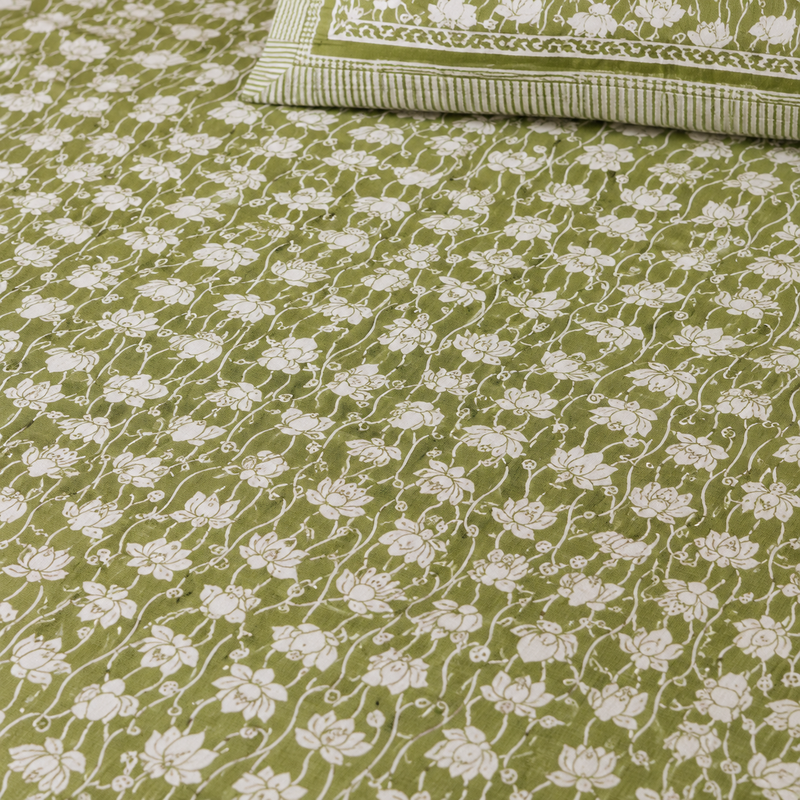 Phool Bagh Jaipuri King Size Bedsheet | 100% Cotton | Green